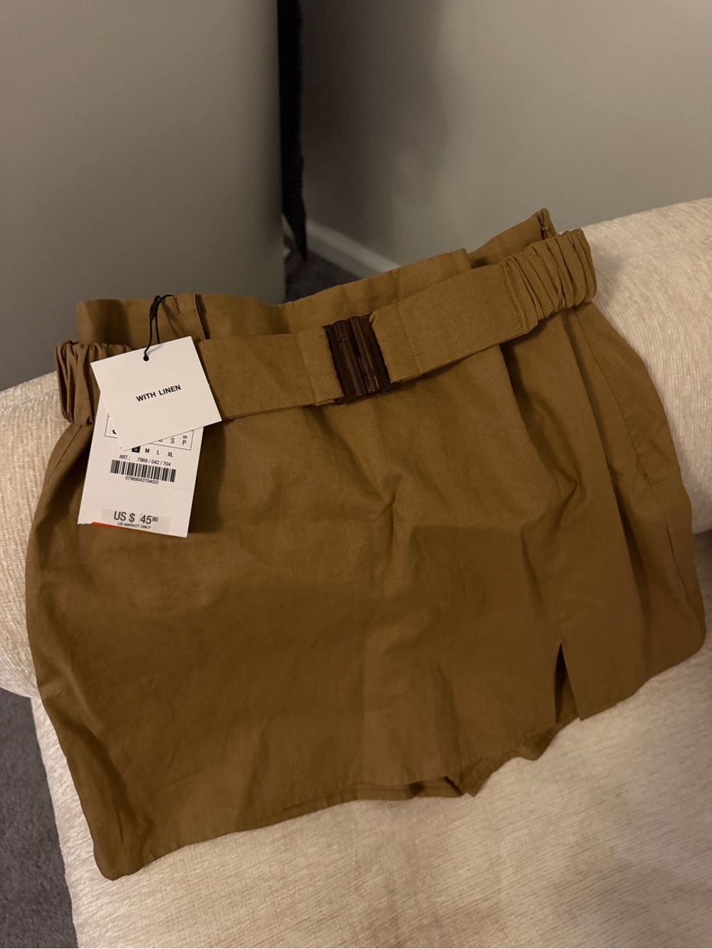 Brown Linen-Blend Shorts — Camel